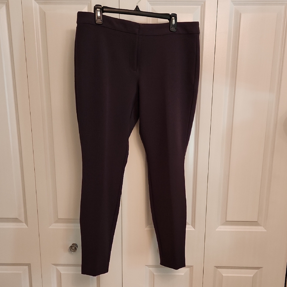 Worthington Women's Modern FIT Charcoal Gray Tapered Leg Pants